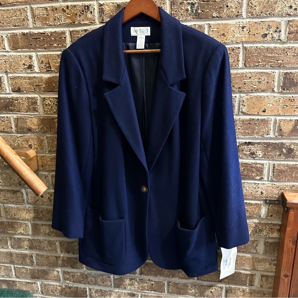 VTG 80s Lands End Wool & Cashmere Navy Blue Blazer